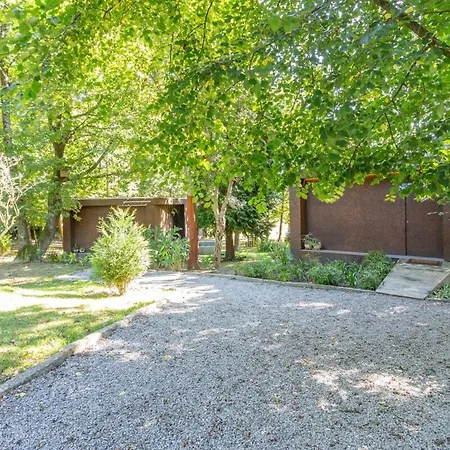 Nature Escape With Pool & Bbq Holiday home *
