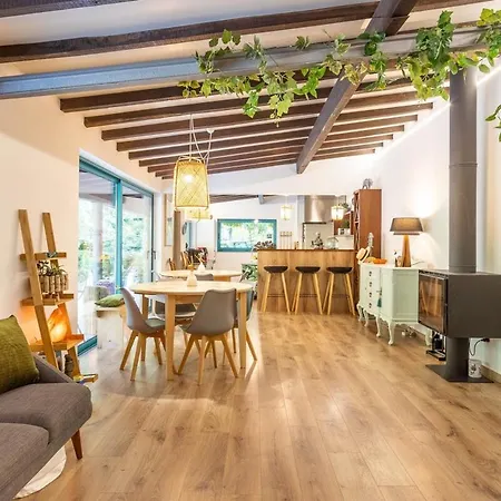 Holiday home Nature Escape With Pool & Bbq Viana do Castelo
