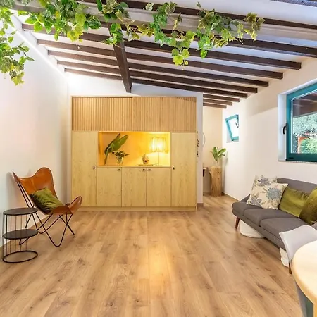 Holiday home Nature Escape With Pool & Bbq
